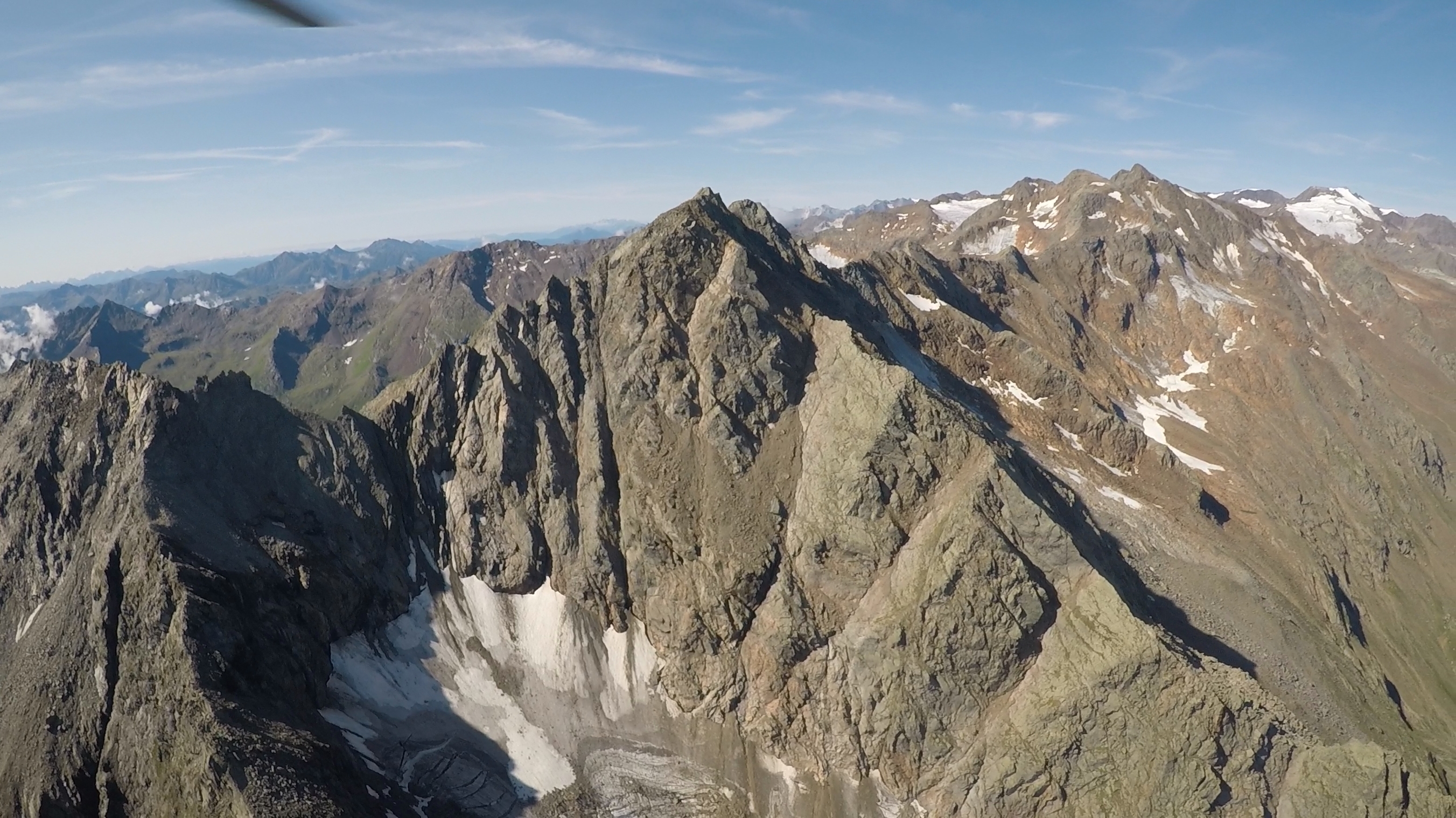 Helicopter Tour Stubai Glacier Region - Large 45 min.