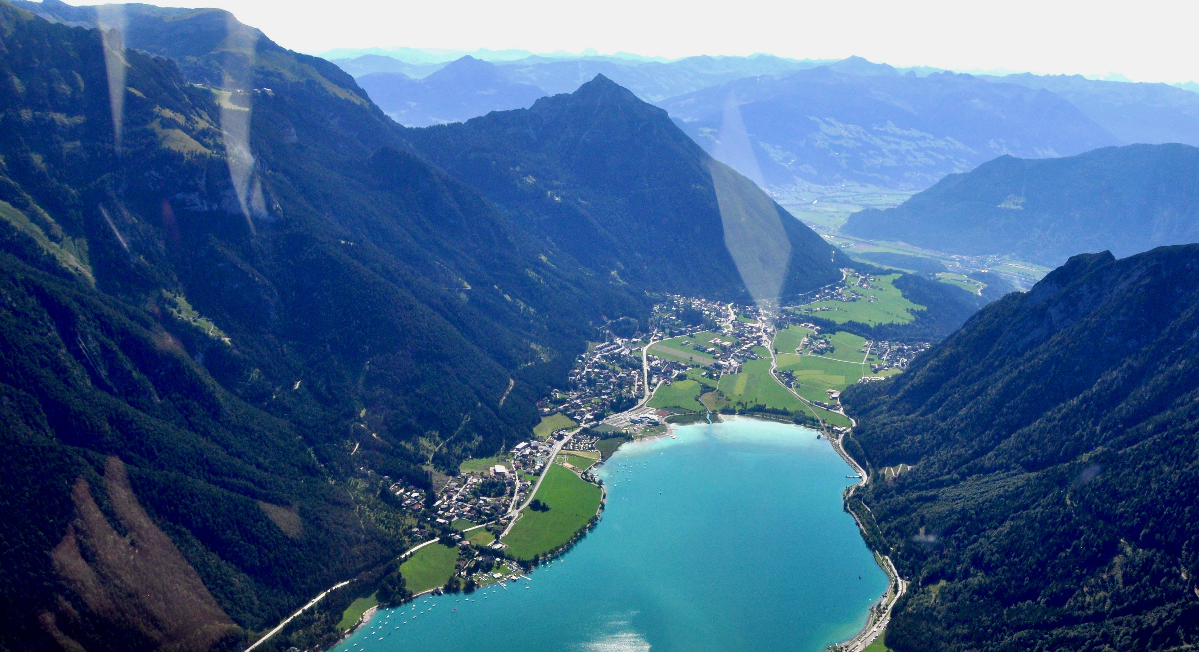 Karwendel Mountains Lake Achensee-Sightseeing Flight 45 min.