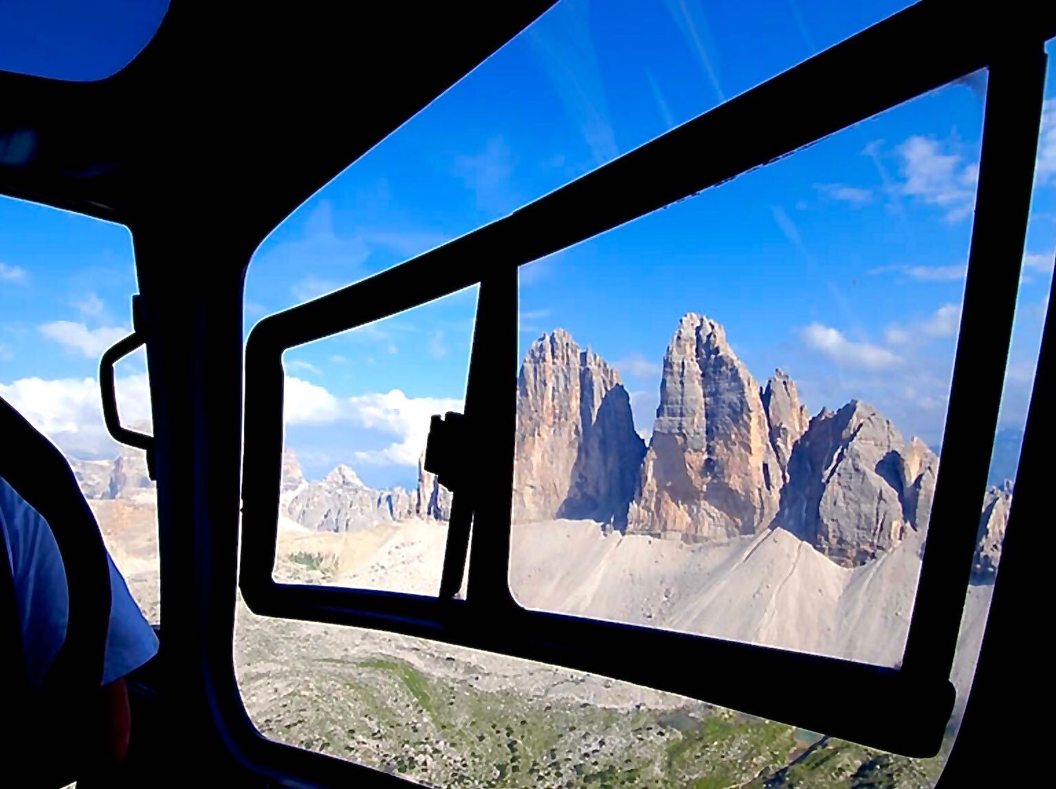 Helicopter Flight Over the Dolomites in South Tyrol, Premium 50 Minutes