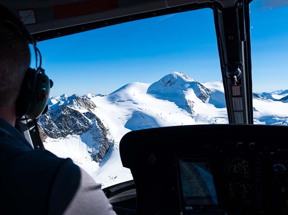 Helicopter Tour Wildspitze Region - Premium 50 min.