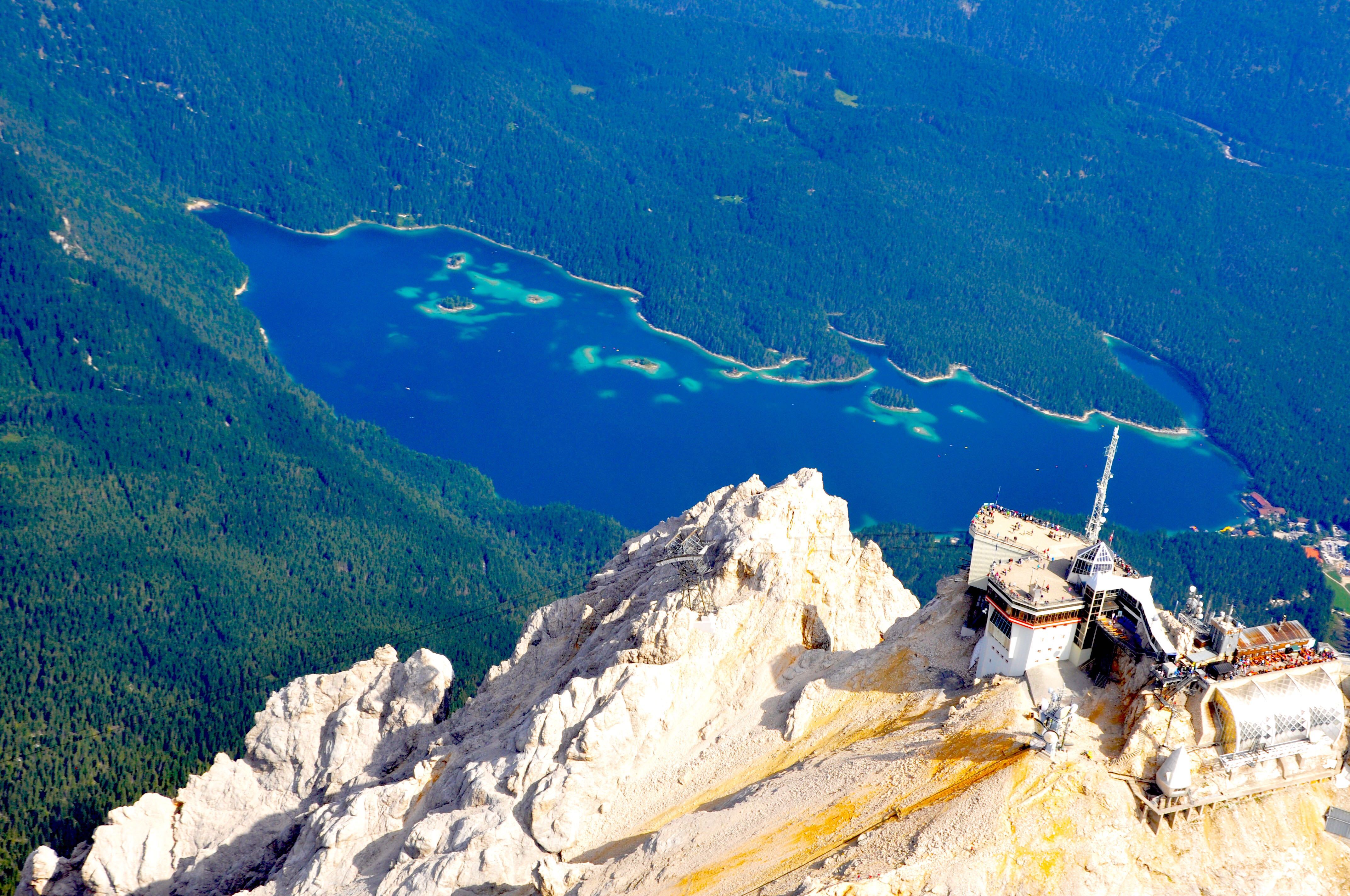 Sightseeing Flight Zugspitz Arena Ehrwald-Tyrol 40 min.